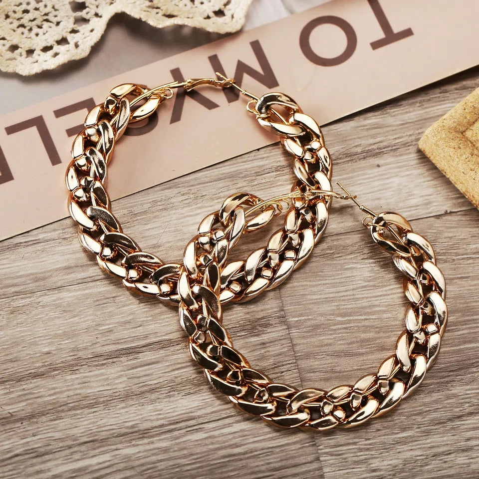 Extravagant links hoop earrings, Gold, 8cm Large